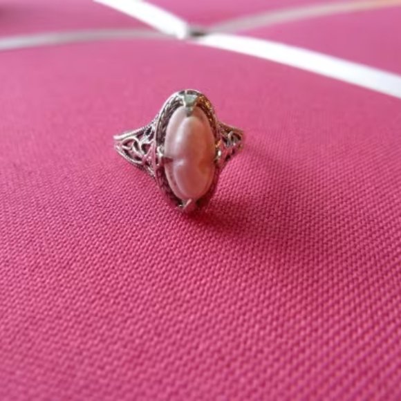 Cameo fancy ring 14K white gold Size 5 1/2 1950 - Picture 1 of 3